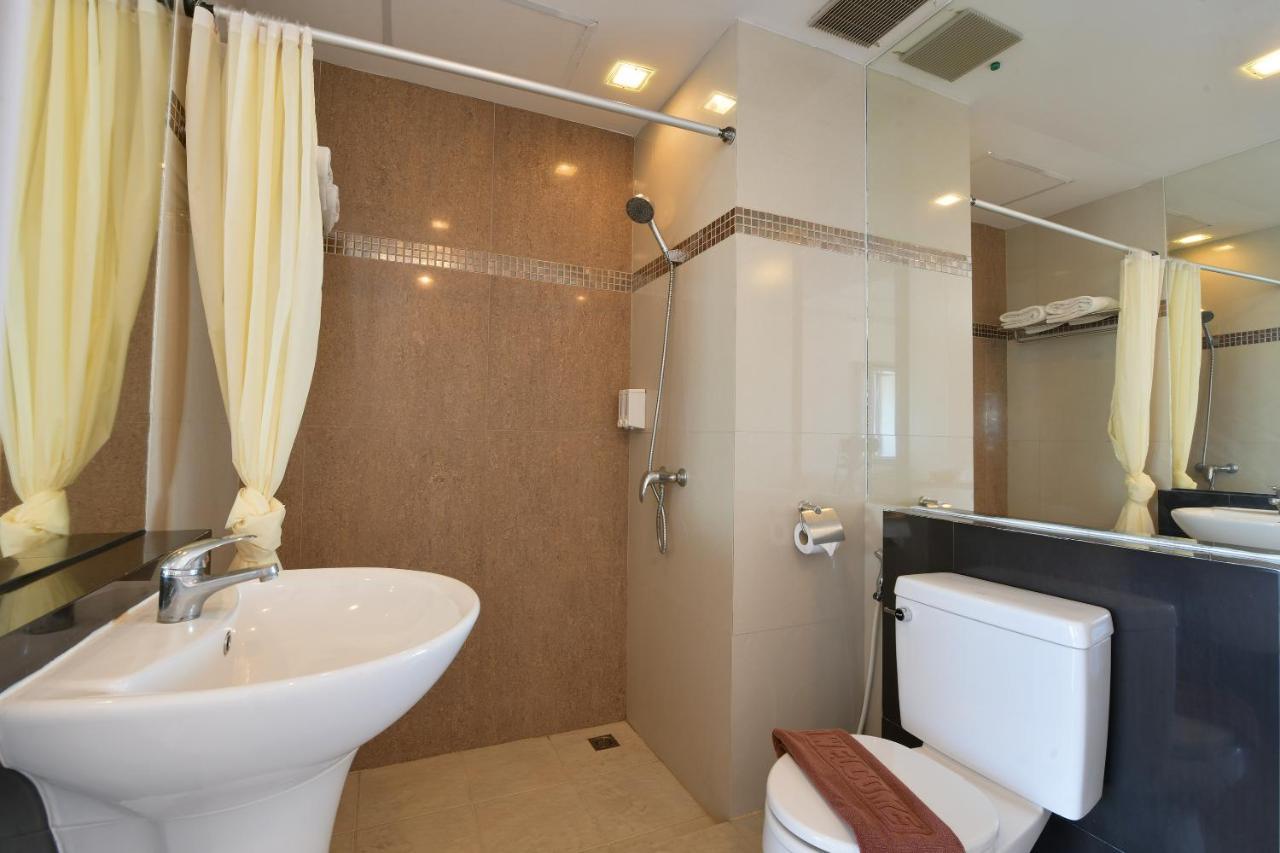 Oyo 109 Ozone Prime Pattaya Hotell Eksteriør bilde