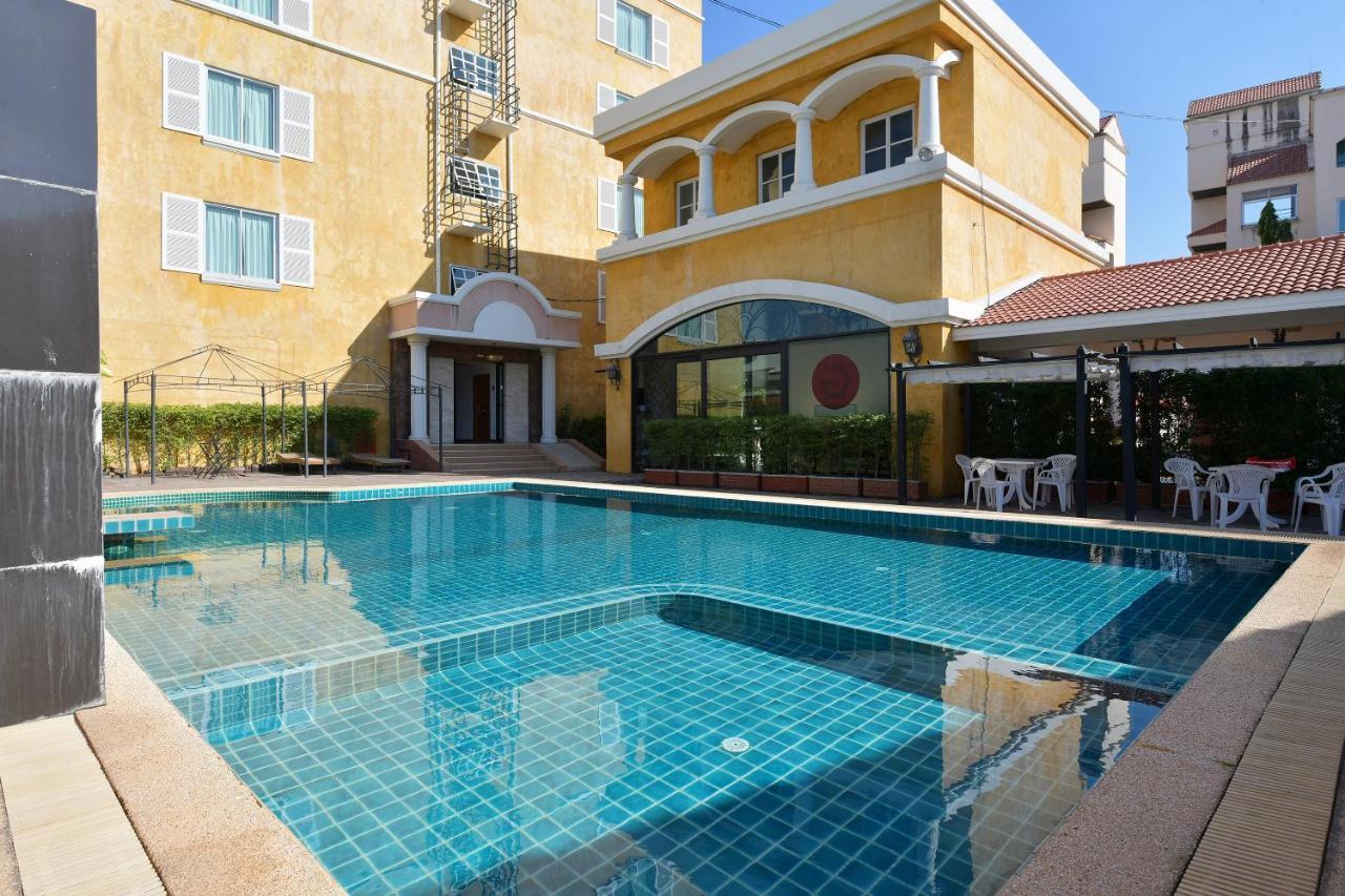 Oyo 109 Ozone Prime Pattaya Hotell Eksteriør bilde